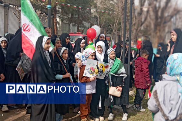 خروش مردمی در خیابان‌های رباط‌کریم در 22بهمن