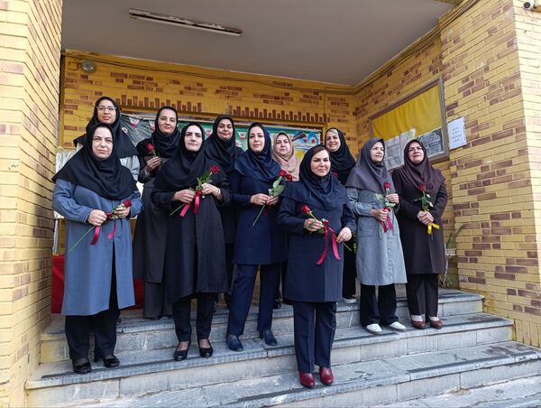 زنگ مهر در دبیرستان شاهد قدسیان