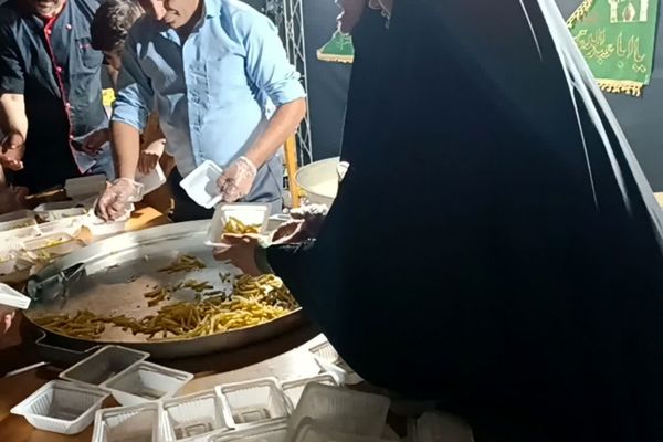 عشق به حسین (ع) سالار شهیدان کربلا چه میکند 