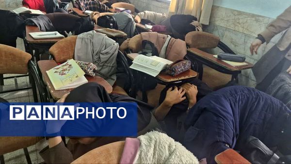 بیست و ششمین مانور سراسری زلزله در دبیرستان نمونه اندیشه کاشمر