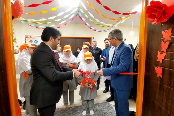افتتاحیه اتاق بازی و یادگیری دبستان دخترانه مهرنگار باقرشهر 