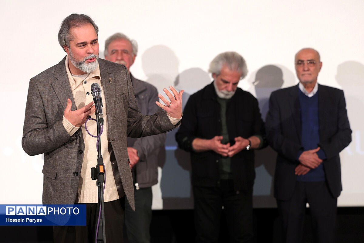 منوچهر محمدی کسی است که وجودش راه حلی برای بخش بزرگی از مسائل سینمای ایران است