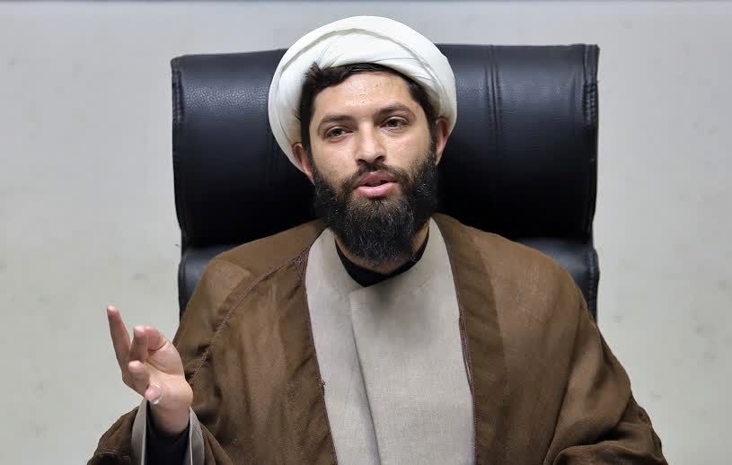 کتابخانه های مساجد حلقه اتصال نوجوان امروز با میراث علمی و معنوی گذشته است