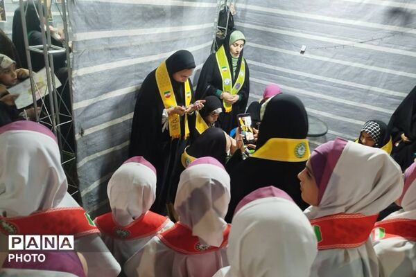 تجمعات شبانه با حضور پرشور پیشتازان؛ صحنه هایی از پویایی، همبستگی و امید