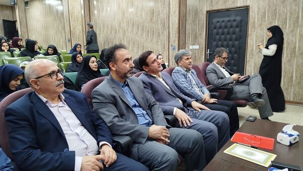 همایش گرامیداشت هفته محیط‌زیست در البرز 