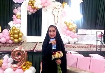 جشن تکلیف کلاس سومی‌های دبستان دخترانه معلم