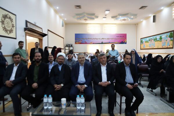 برگزاری جشن عاطفه ها در دبستان شاهد فاطمه زهرا سلام الله علیها