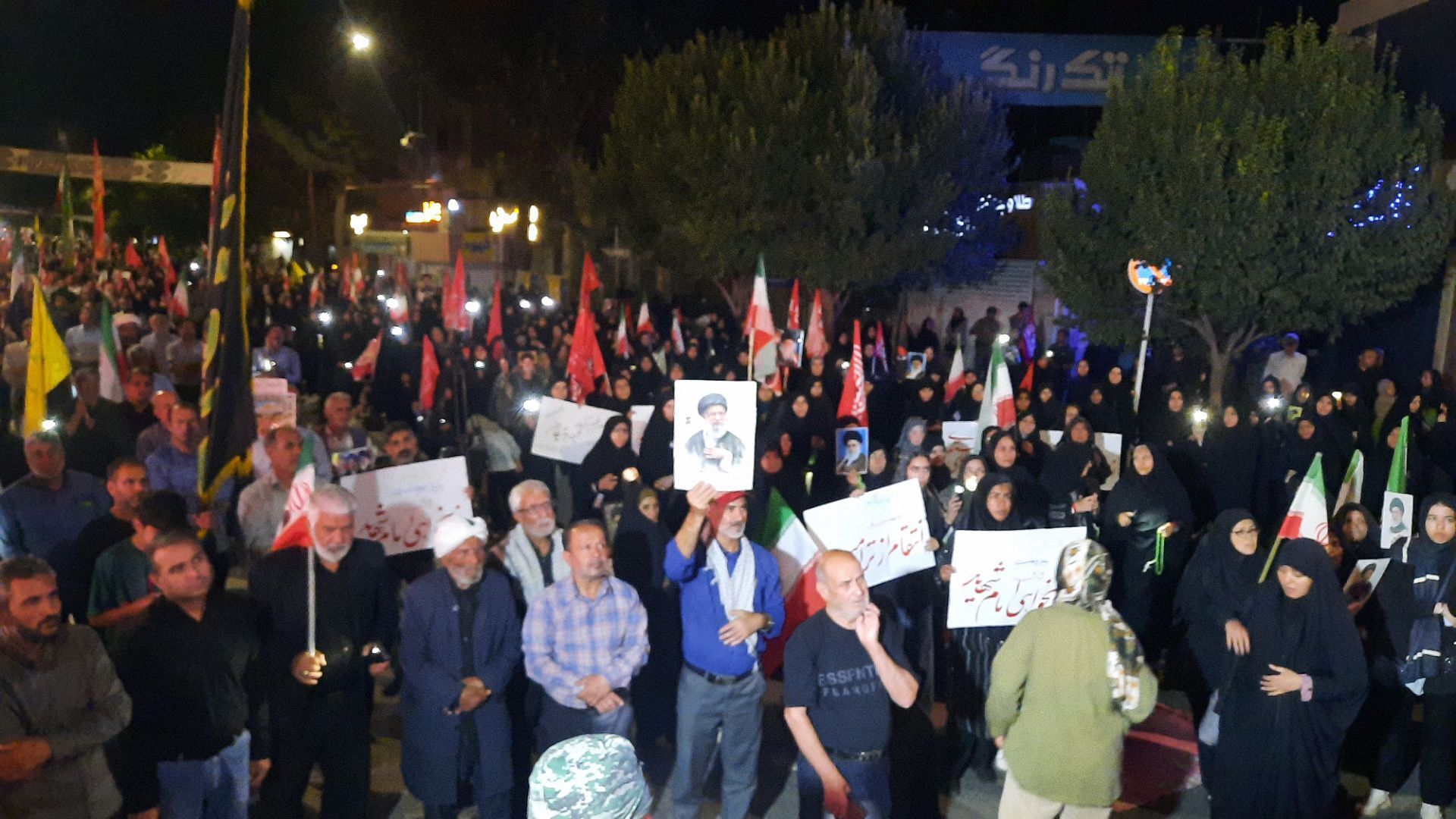 مسجد جامع؛ میعادگاهِ شبانه