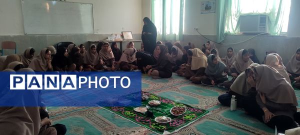 برگزاری مراسم سه‌شنبه‌های مهدوی در مدرسه فروغ رضوان