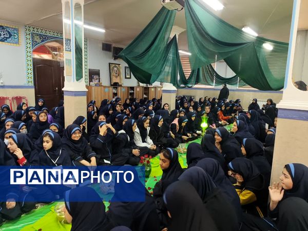 وقتی دبیرستان شهید همت بوی غربت حضرت مادر گرفت