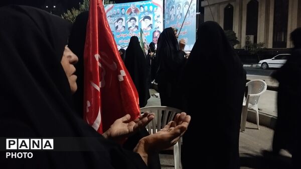 حضور دانش آموزان انقلابی در میدان بسیج شهر دلیجان