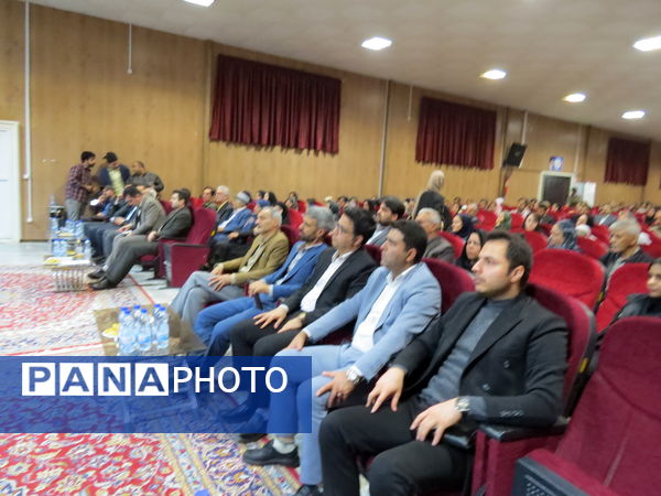 اختتامیه جشنواره شعرخوانی و شعر سرایی بومی‌ محلی 