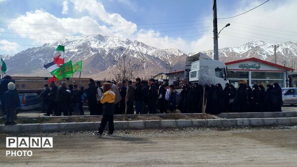 مردم روستای دزک؛ حضور همیشگی در صحنه