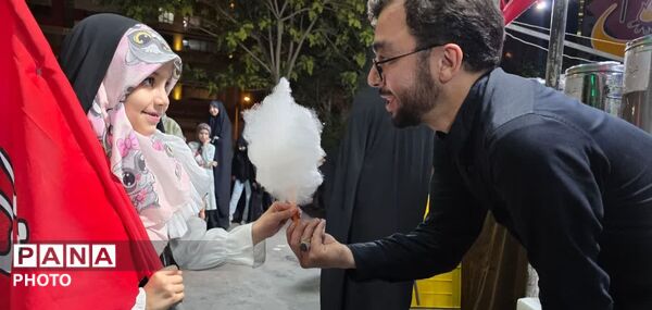 مردم خستگی ناپذیر همیشه در میدان می مانند