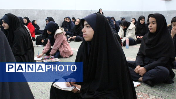 برگزاری جلسه توجیهی و آموزشی آمادگی دفاعی در دبیرستان دخترانه معلم