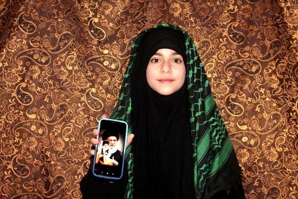 جلوه‌هایی تماشایی از حضور کودکان و نوجوانان مارگونی در غم شهادت امام خامنه‌ای(ره)