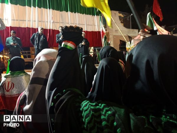  این است قدرت مردم وطن پرست ایران 