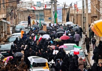 کوله‌پشتی‌هایی که حرف می‌زنند