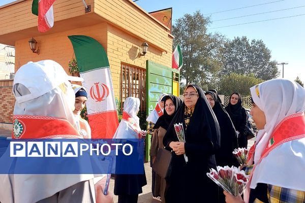 افتتاحیه پویش سلامت دهان و دندان و اجرای طرح وارنیش فلوراید در منطقه کهریزک 