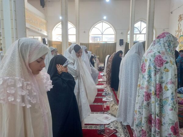 بازدید مسئولان اداره آموزش و پرورش ناحیه یک شهرری از اعتکاف دانش‌آموزان