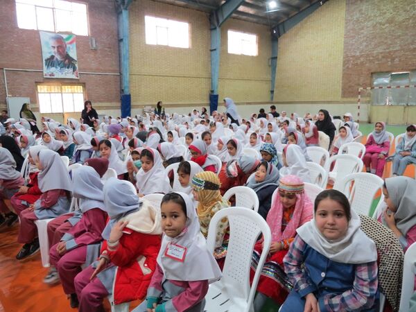 آیین برگزاری زنگ سپاس معلم در مدرسه خانکلابی بجنورد