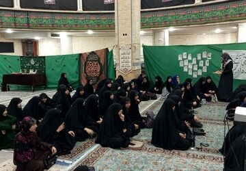 عزاداری دختران نیشابور در سوگ امام حسین (ع)