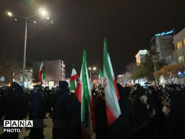 پدر از میان ما رفته ولی پسرش باز علمدار شده 