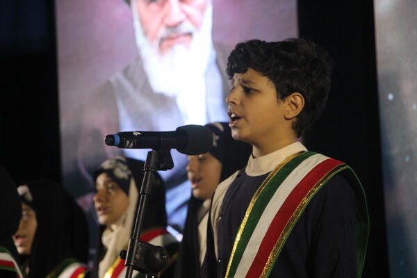 مراسم تقدیر از نخبه قرآنی دانشگاه فرهنگیان یزد 