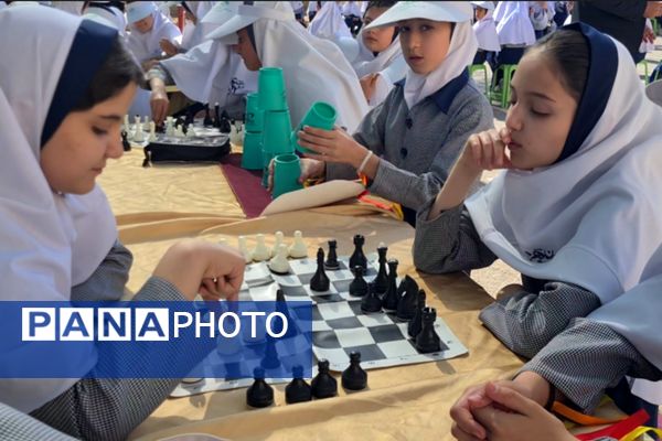 افتتاح ۱۱پروژه ورزشی ؛ طرح میدان همدلی در آباده