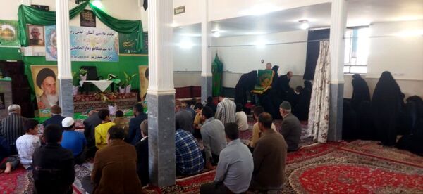 استقبال مردم شهر تیتکانلو از پرچم امام رضا(ع)