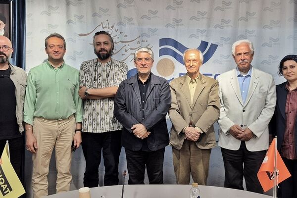 تأکید انجمن مستندسازان سینمای ایران بر ادامه فعالیت مستقل در دیدار با مدیرعامل مرکز گسترش