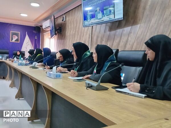 جلسه توجیهی و تبیین برنامه‌ها و فعالیت‌های سازمان دانش‌آموزی کهگیلویه و بویراحمد