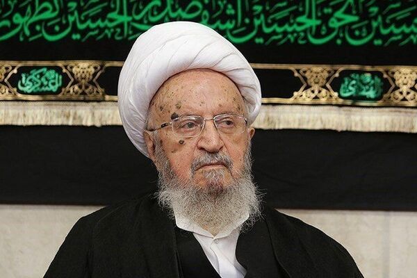 قاتلان رهبر شهید از کیفر الهی مصون نخواهند بود