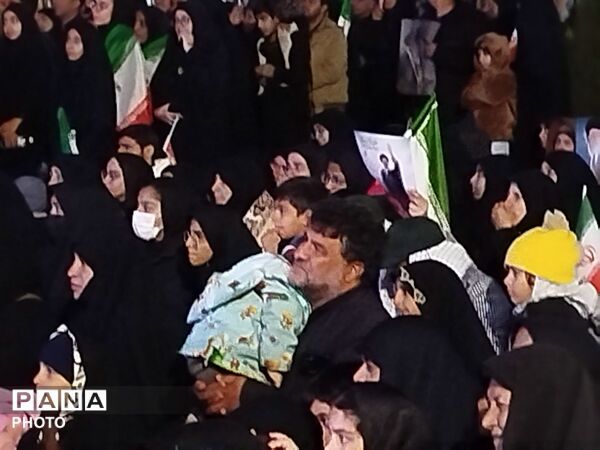 قلب کرمانی‌ها برای ایران می‌تپد