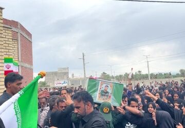تشییع پیکر «شهید مهران خردمند»