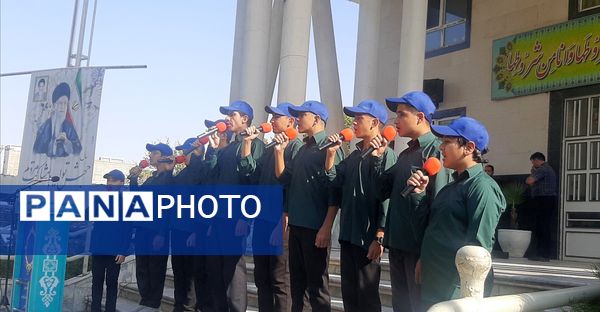 اعزام دانش‌آموزان گروه سرود سفینة النجاة نیشابور به پیاده‌روی اربعین حسینی 