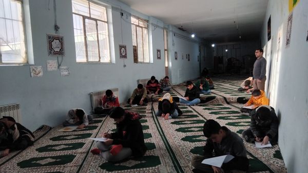 برگزاری مسابقات قرآن، عترت و نماز در دبیرستان خوارزمی نورآباد