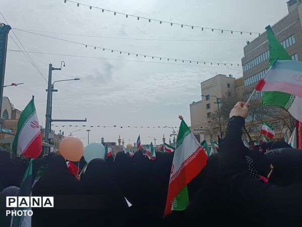 راهپیمایی روز قدس همراه با تشییع پیکر شهید مجتبی پارسا روش