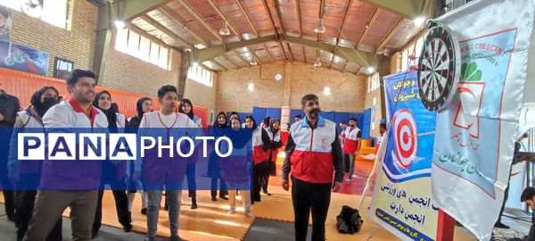 برگزاری مسابقه دارت در سازمان هلال احمر شیروان