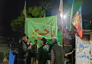 خدمت رسانی موکب حسینیه شهدای شهر بار نیشابور در اجتماعات شبانه
