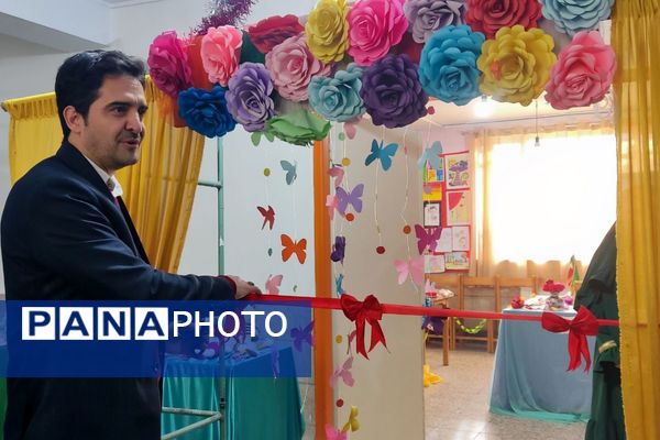 افتتاحیه جشنواره فرهنگی هنری ماها در دبستان قدر بهارستان۲