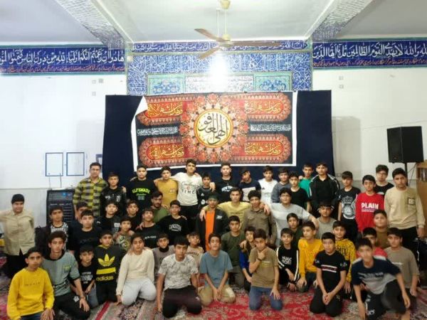 اعتکاف نورانی دانش‌آموزان بهبهان