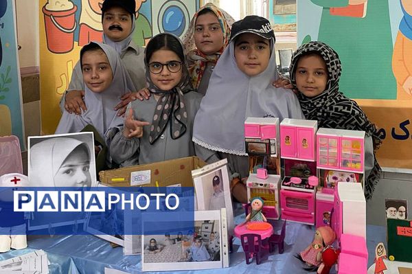 برگزاری نمایشگاه به مناسبت هفته مشاغل، در دبستان کودک مسلمان