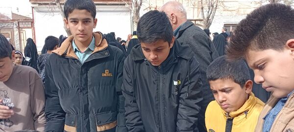 میز خوشنویسی در خلیل آباد