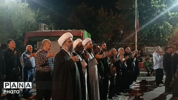 فریاد حمایت از ایران در میدان همچنان استوارتر پلدختر
