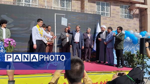  جشن جوانه‌ها در دبیرستان پسرانه متوسطه اول میرزا حسن افشار ناحیه 7 مشهد