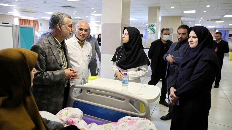 ظفرقندی: همه اعضای تیم ملی سلامت پای کار هستند