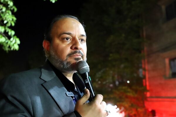 ملت بابصیرت ایران با تکیه بر رهبری حکیمانه انقلاب، قدرت‌های جهانی را به چالش کشیده است
