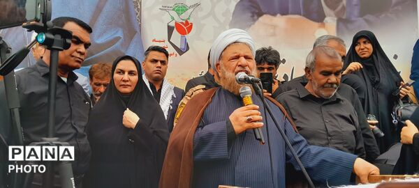 تشییع پیکر مطهر شهیده فاطمه طاهری فرد 
