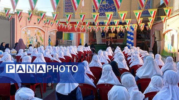 افتتاحیه سفیران سلامت مدرسه دخترانه شهید نوری
